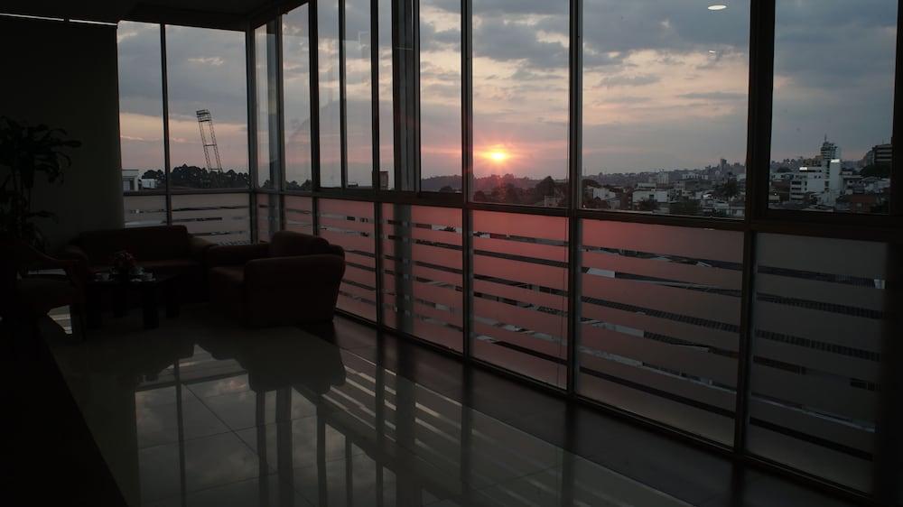 Hotel Varuna Manizales Εξωτερικό φωτογραφία